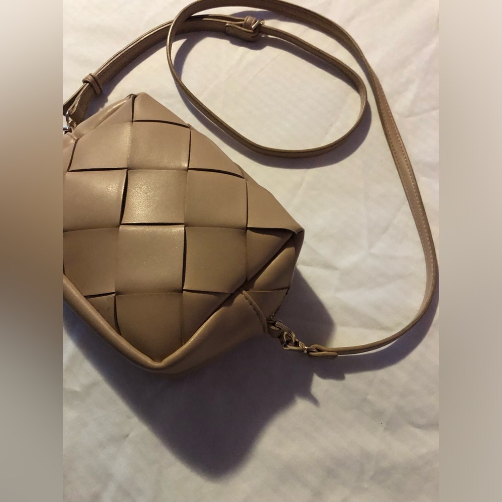 A new day Neutral Woven Bag